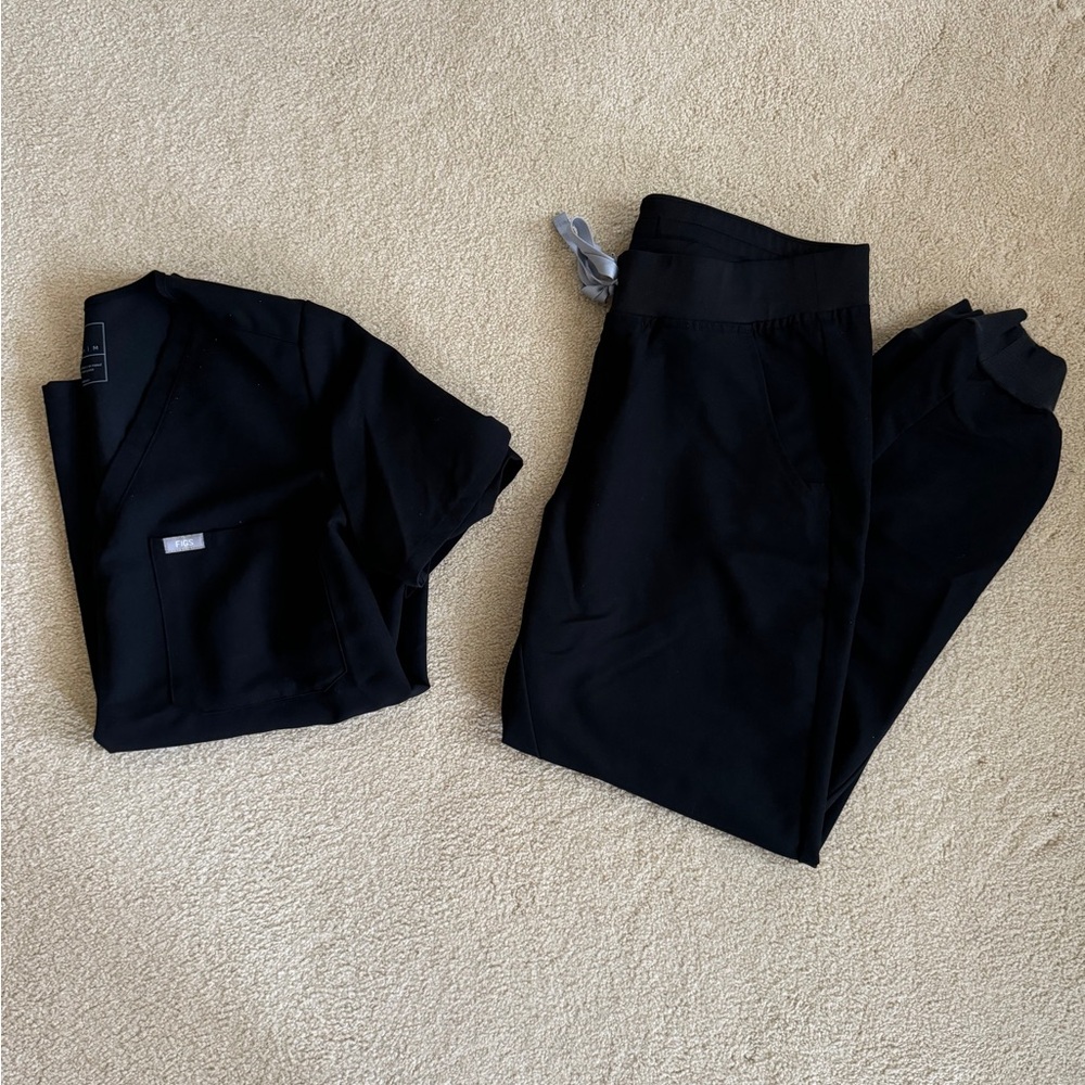 Black Figs Set